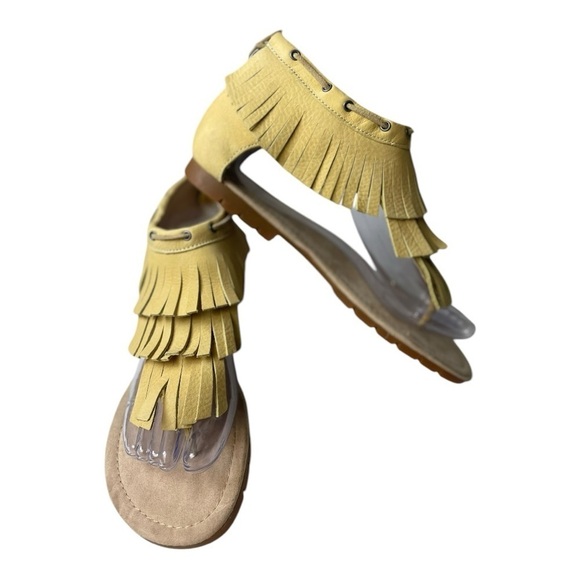 Caterpillar Women’s Jazmyne Light Yellow Leather Fringe Boho Sandals - Picture 3 of 9